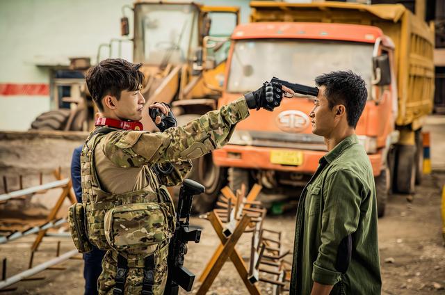 吴京|《战狼3》审核通过，演员阵容豪华，为什么吴京居然成了客串？