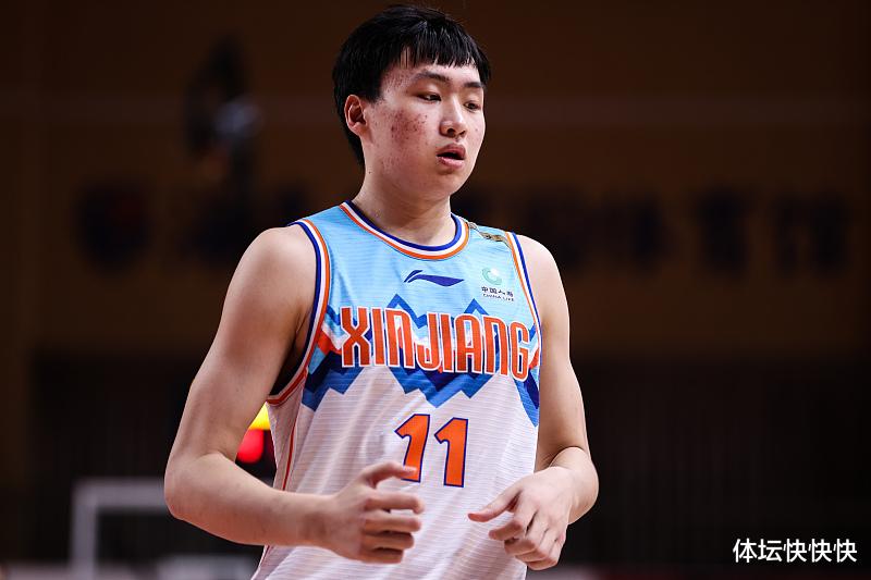 杜峰|有徐杰杜潤(rùn)旺，沒(méi)齊麟張鎮(zhèn)麟趙睿，杜峰的國(guó)家隊(duì)集訓(xùn)名單引爭(zhēng)議！