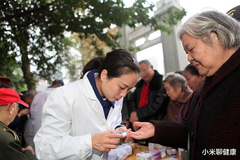 小米聊健康 糖尿病的四类“饮食误区”很多人都犯了！还需注意这三点