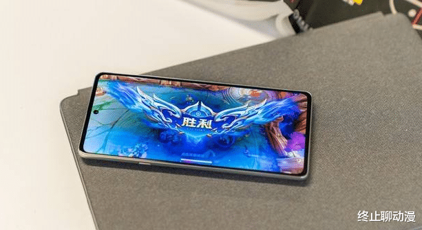 摩托罗拉|某想买办？然而逃不过真香定律，摩托罗拉新机卖疯了