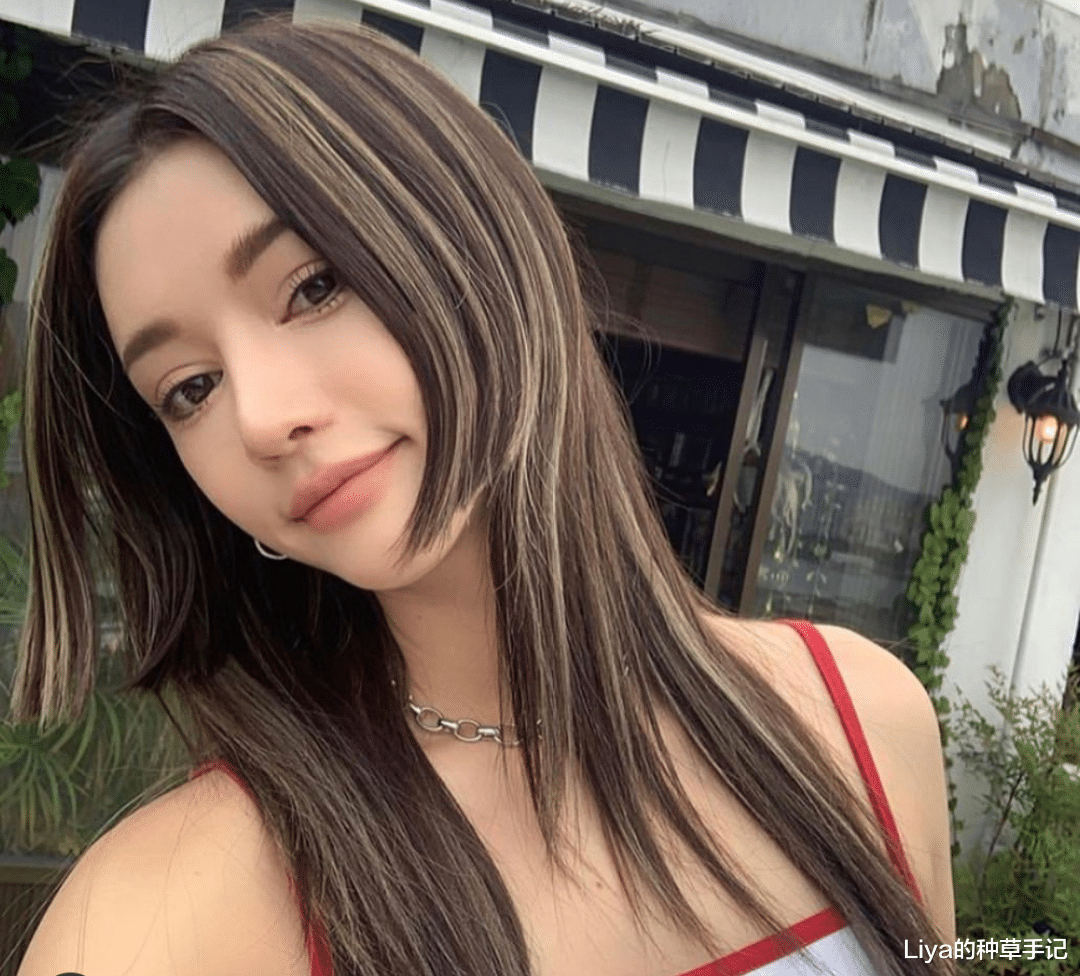 发型|女生巨显老的4款发型，你可千万别剪