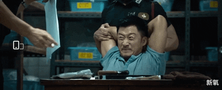 王俊凯|硬汉聚餐，秀色可餐！