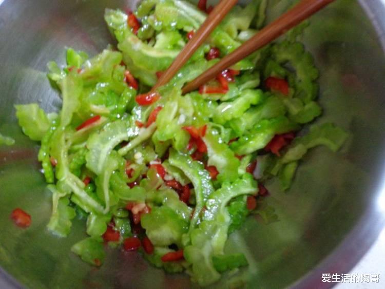 爱生活的陶哥|夏天热，5道凉拌菜给你，好吃开胃，解油腻且不长胖，上桌就光盘