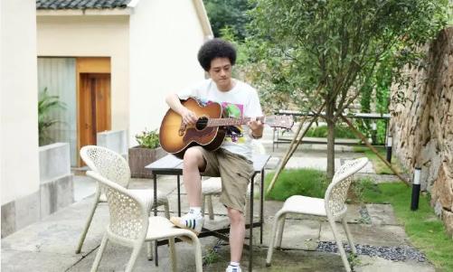 明星|2021年去世的5位明星，有人圆满、有人不甘、还有人在梦中离去！