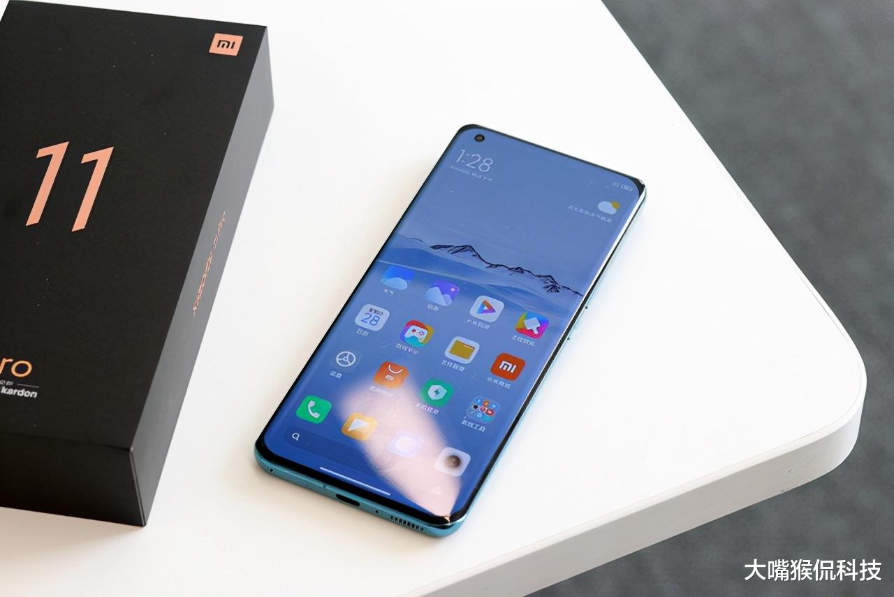 英特尔|小米旗舰价格大跳水，支持IP68防水，真能称为安卓机皇？