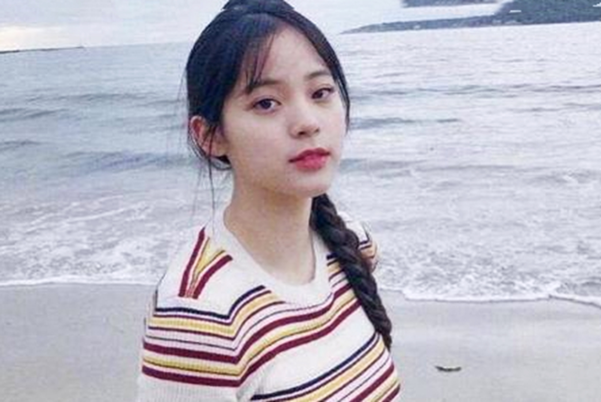 欧阳娜娜|“欧阳娜娜体”自成一派，原来有种字体叫丑萌，老师看了却直摇头