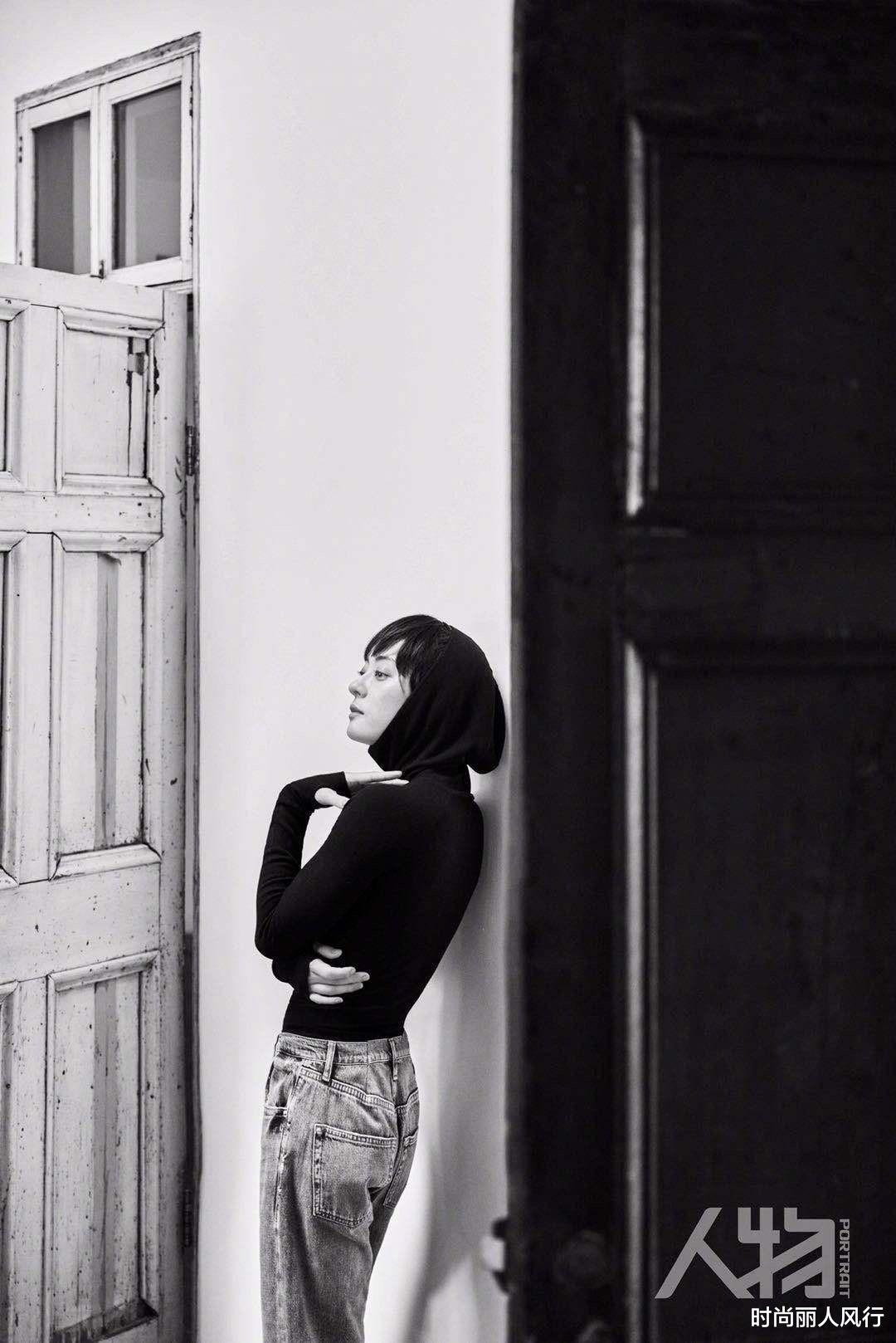 孙俪|孙俪“美人骨”大片爆火！找对风格后颜值开挂，穿黑色都超美