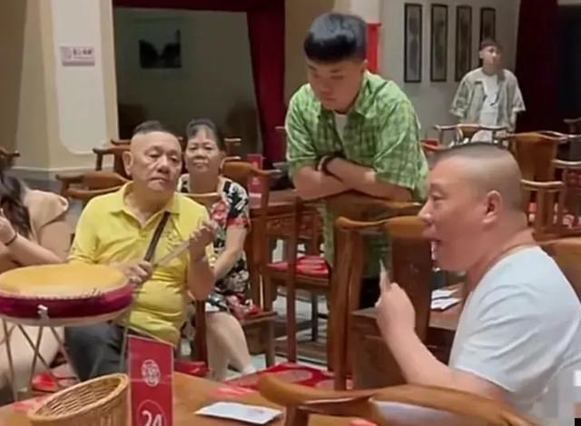 情感维护|48岁的郭德纲，也是一个宠妻狂魔啊！