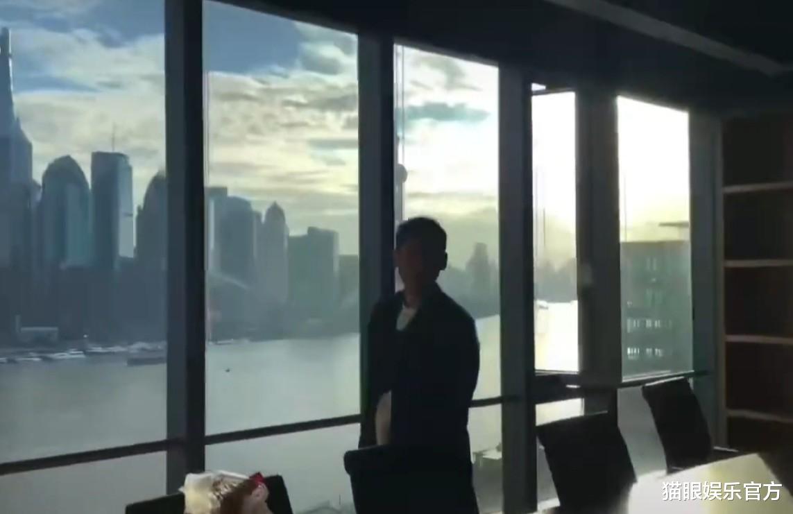 钱泳辰|钱泳辰再开新公司，在外滩租下豪华写字楼，吕一阔太生活越发滋润