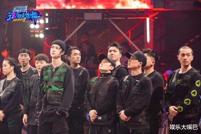 王一博|王一博发文宣传《无名》，不料“一波王炸”队员两字评论逗笑众人