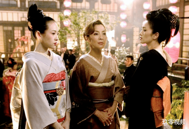 电影|她12岁因一部戏红遍中日，长相太美被禁止整容，如今长成这样