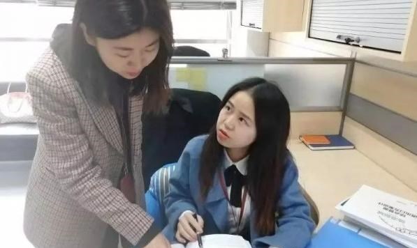 发型|应届生身份很珍贵，不仅企业青睐还有很多补贴，学生不要随意挥霍