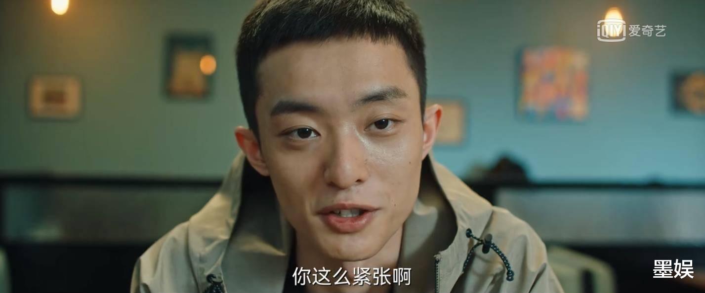 跟踪者|《八角亭谜雾》连警员都被盯上了？多个细节透露跟踪者动机