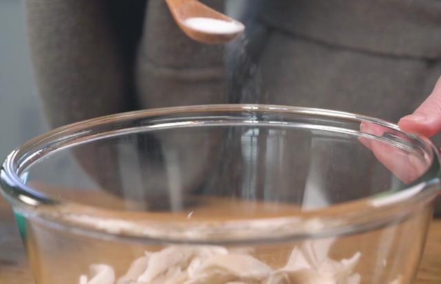 Ada妈妈|简单好吃的平菇素肉条，外脆里嫩，鲜香味美，家中孩子爱吃的美食