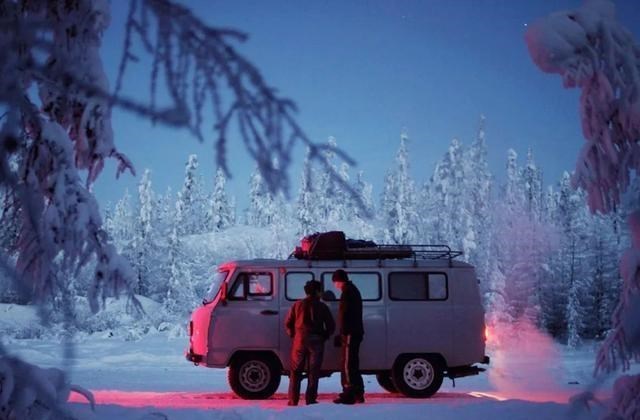 北极 北极“高烧”不断，史前生物遗骸接连出现，冰层下的病菌或将苏醒