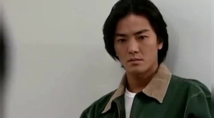 郑伊健|王晶连开五部电影都没捧红他，心灰意冷让他去救场，却意外爆红