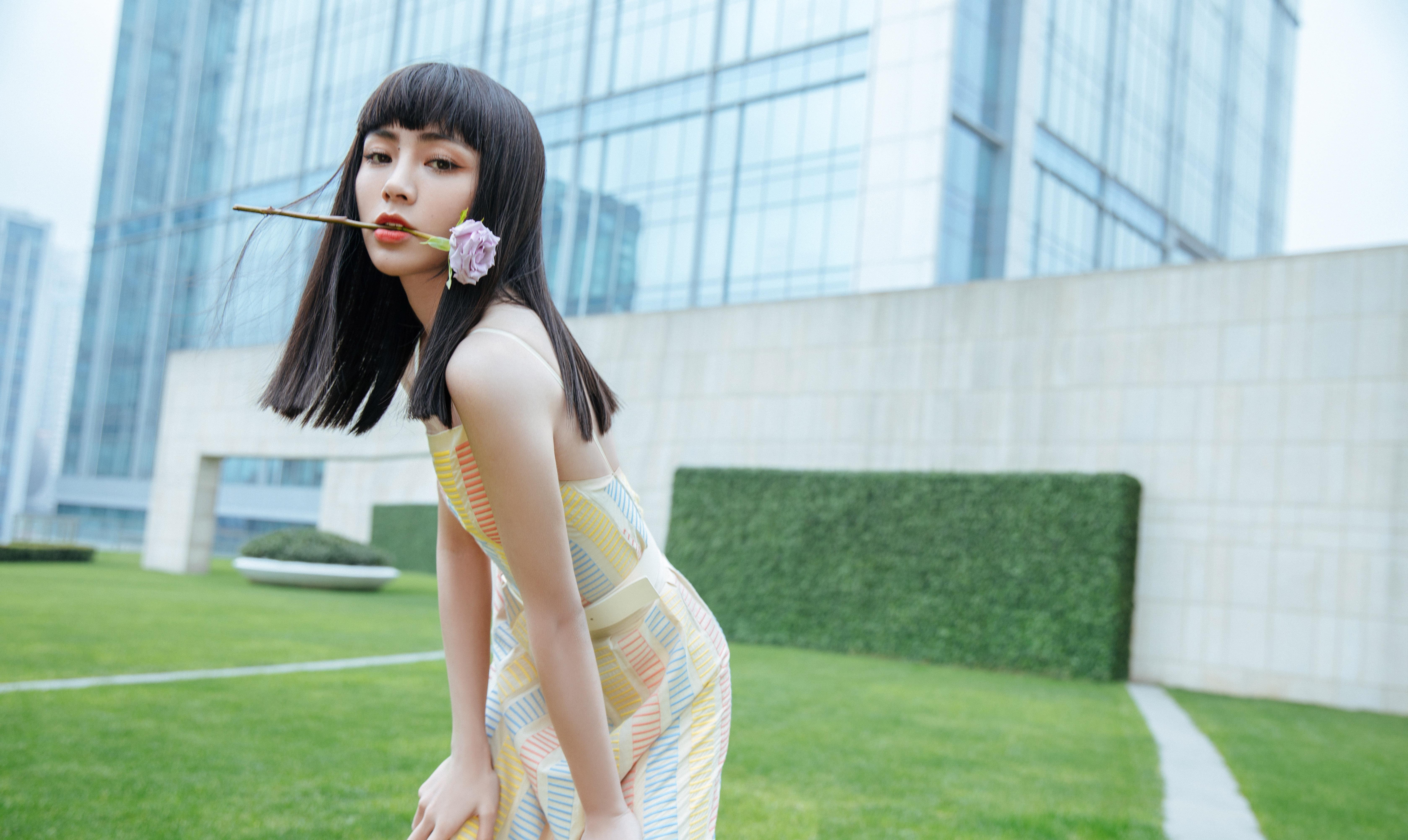 育儿铺子|谢可寅｜眉目如画，秀色可餐