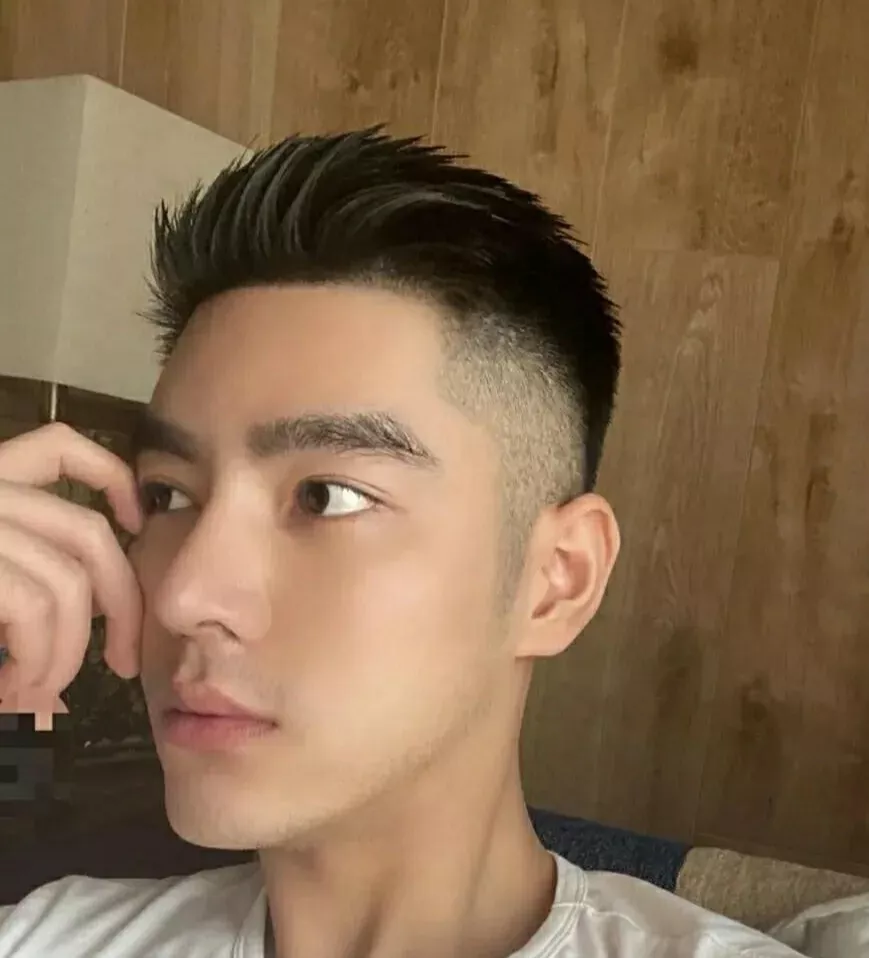 发型|夏天男生发型如何选择？