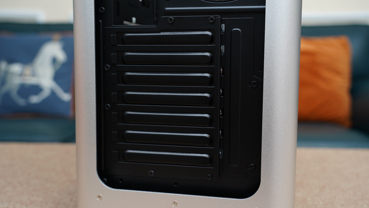 显卡|就这？用一万四打造了一台这样的电脑主机