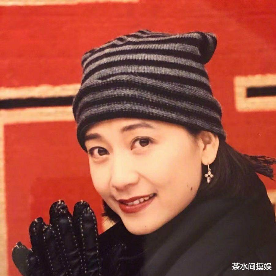 明星|母女似姐妹、63岁体重不过百，这些明星都有个比自己更美的妈？