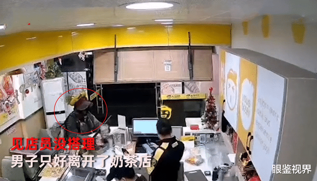 眼鉴视界 福建泉州现瘆人乞丐，扮相诡异讨钱还不说话，附近商家苦恼不已