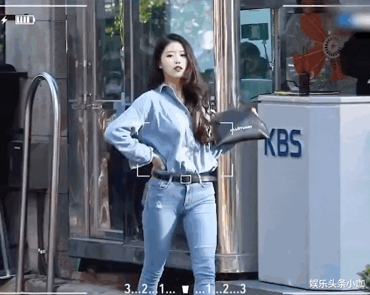 肖战|靠低俗出圈，韩国女团被逼成这样了？