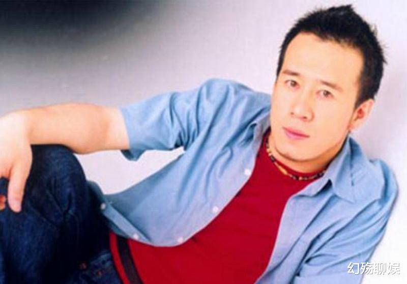 杨坤|杨坤的“软饭”情史，沦为街头卖唱的他不仅仅是因为得罪了刘德华