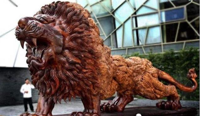 途牛 男子雕刻巨型木雕,老板出价300万他要价1000万,如今无人问津