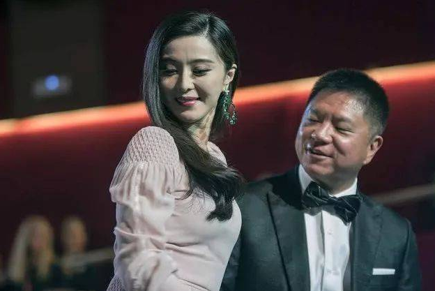 綦建虹|吴签入局：追星界第一白富美沦为“落魄公主”！