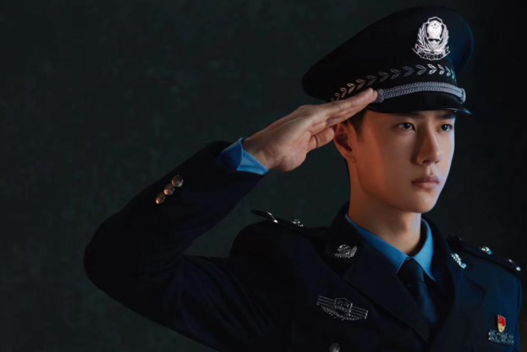 王一博|王一博“黑马”剧“杀疯”了！播出1天全网热度第一，6集真不够看