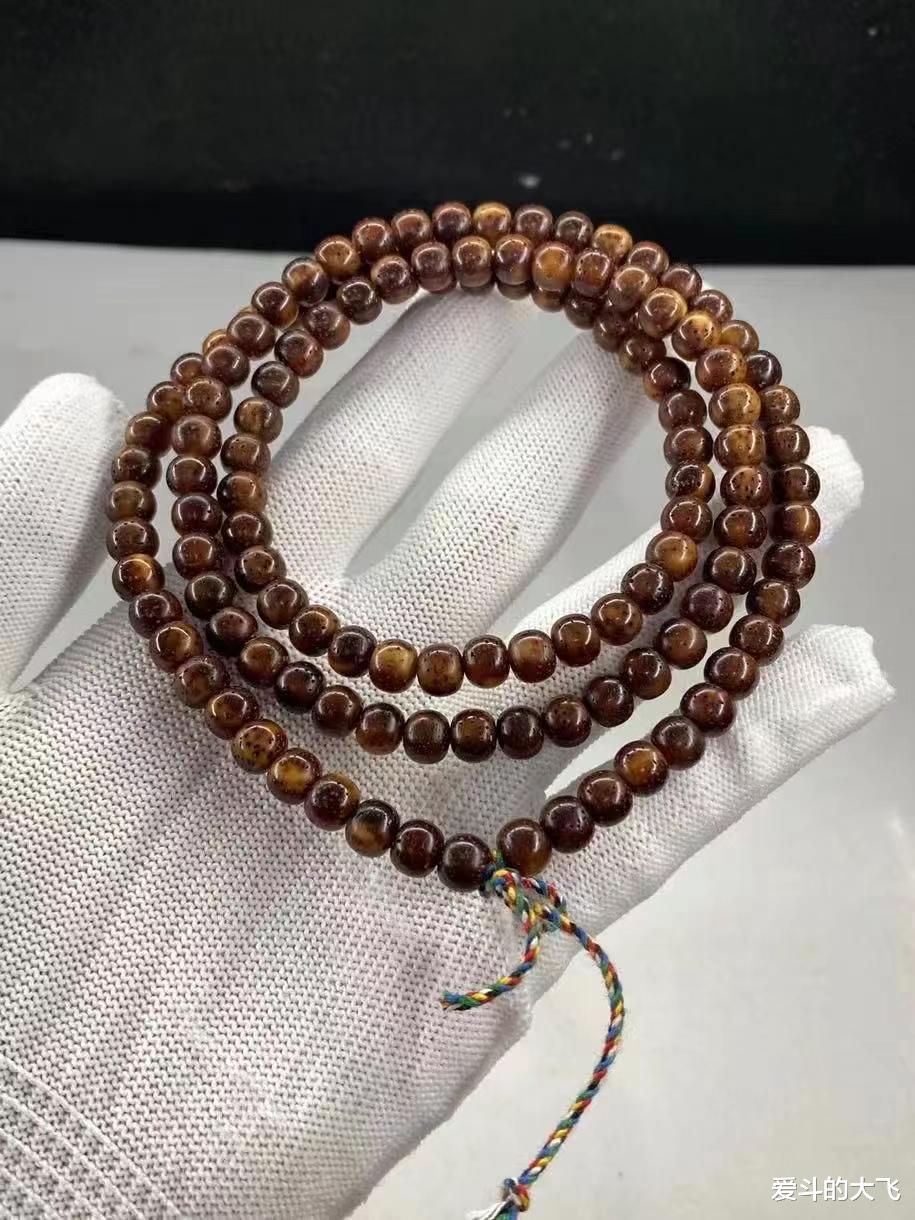 文玩|大飞说文玩：有粉丝想看“黑金”星月，必须安排！