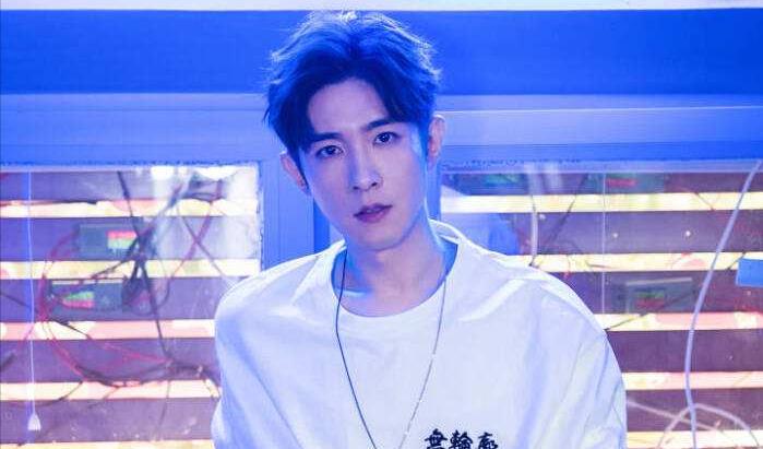 杨幂|8年拍戏没有20部，却在走红后更加低调，杨幂：他曾是校草