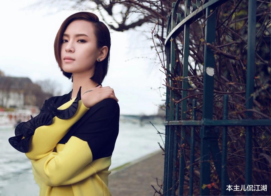 何洁|8位《超级女声》选手现状，何洁2婚，张靓颖离婚，黄雅莉嫁初恋