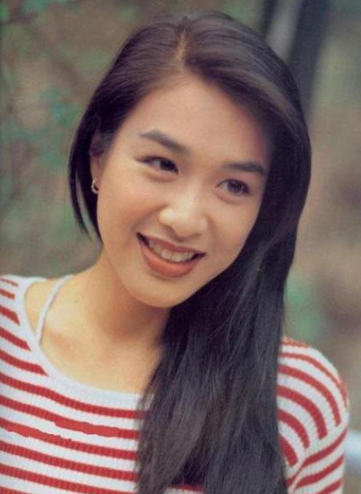 宋祖儿|夺冠大热门！钟丽缇23岁女儿选美进8强，真实颜值撞脸“杨贵妃”