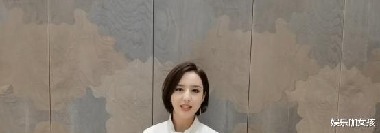 衬衫|穿衬衫精神好, 短发造型干练耐看