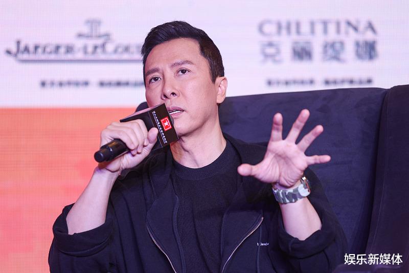 马嘉祺|甄子丹发布海报，庆祝新电影，获得动作片票房冠军