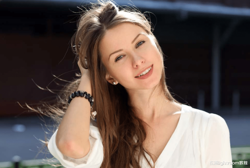 人像摄影不知道如何选择背景，试试这3个方法!