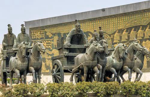 春秋战国|将军忘给车夫分羊肉羹，车夫次日驾车把他拉去敌营，从此多一成语