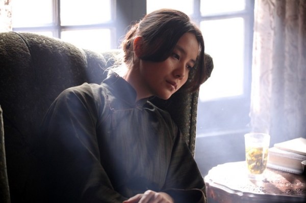 电视剧|哈尔滨盛产美女，8位冰城美女，个个肤若凝脂，气质卓绝