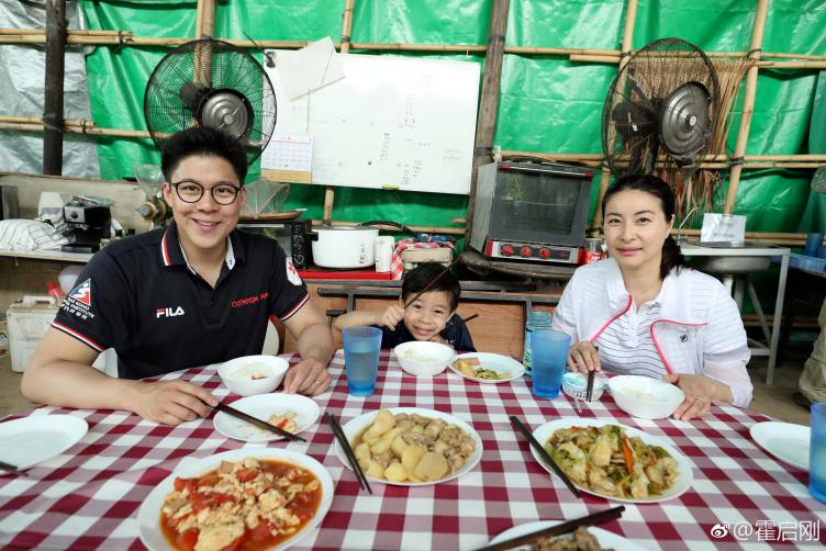 嗨猪的家庭|奥运会正式开幕，郭晶晶霍启刚却官宣“分居”：多少人的婚姻，毁在了这点…