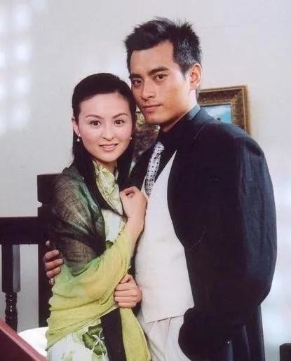 谢娜|她出道便靠姑父走红，姑父另结新欢后，她沦为了18线演员