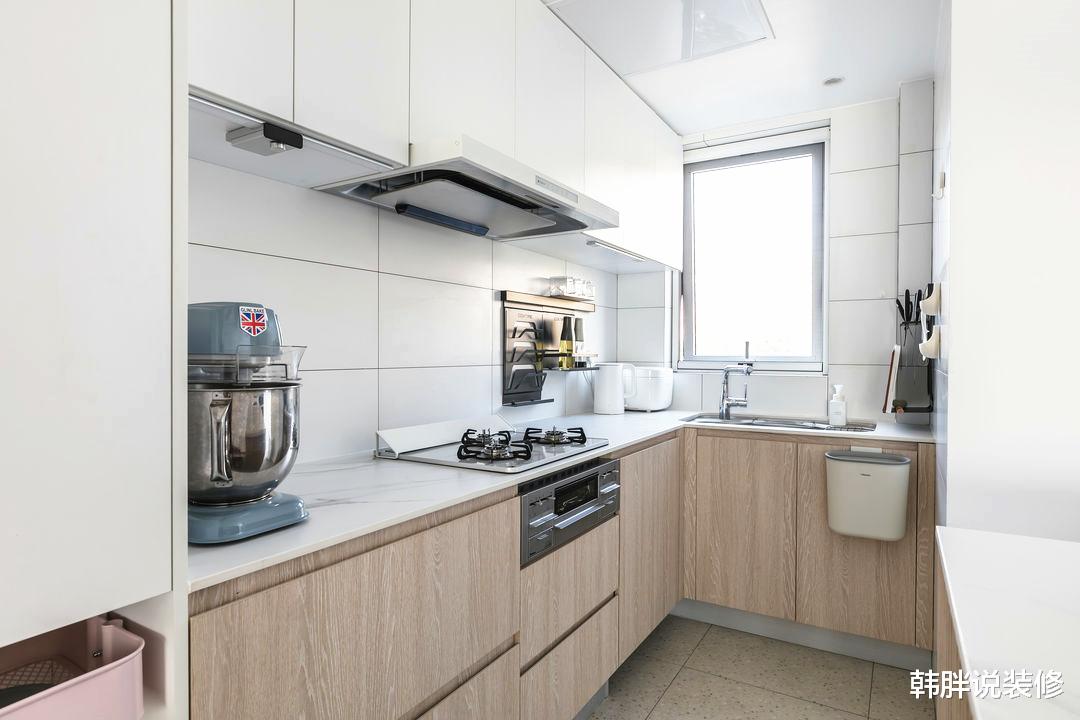 130㎡简约新房，阳台打造榻榻米+小树屋，四分离卫生间是最大亮点