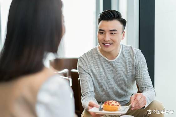 肝脏 一胖毁所有，为了减肥患上“脂肪肝”！医生：想要肝脏好，2事需避免