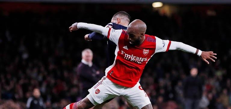 明乐说育儿|3-1！枪手完胜维拉！联赛六轮不败，升上第九位，冲击欧洲赛资格