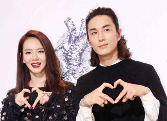 90后女孩一场梦|曾被嘲“软饭男”甘愿活成戚薇背后的男人,他付出了太多