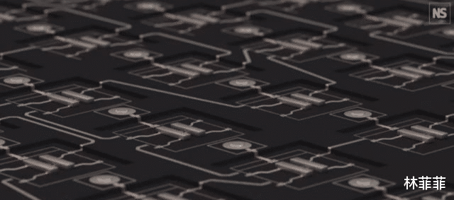 thunderbolt|IBM公布127量子位处理器,领先谷歌和中国科技大学水平一倍?