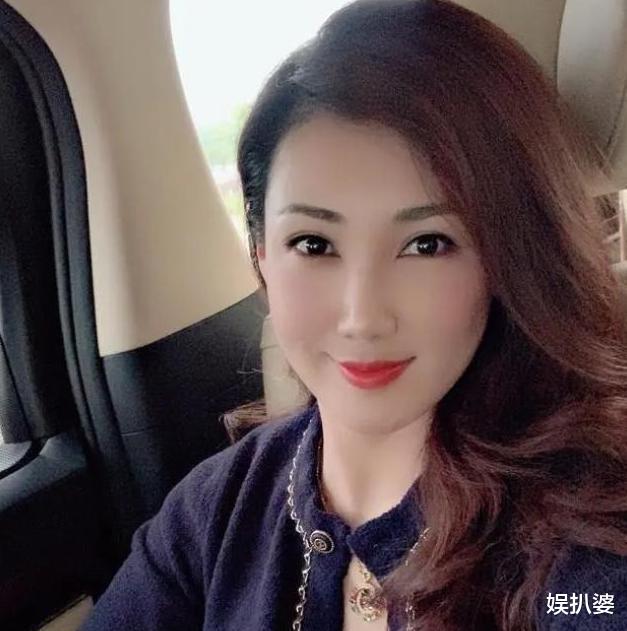 韩磊|好男人韩磊：苦追小10多岁妻子2年，为爱隐居草原，现在怎么样？