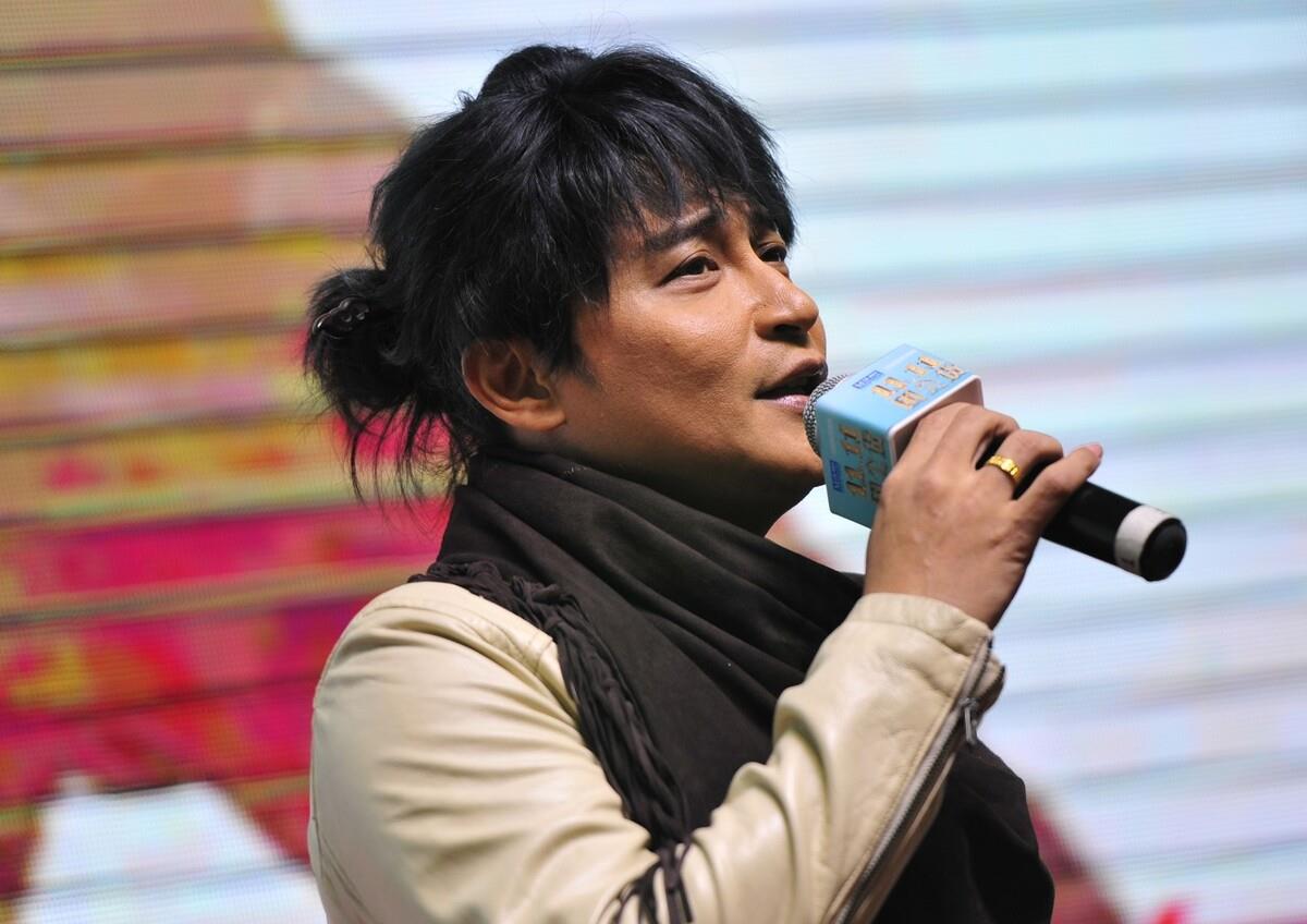 陈志朋|变态、油腻、低俗，小虎队中最想当明星的陈志朋，为何成了个笑话