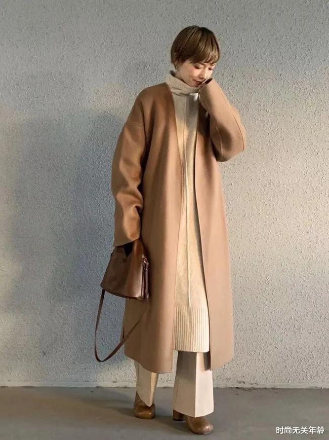 时尚无关年龄 优雅的女人,秋天一定不能错过高级又有氛围感的大地色穿搭!