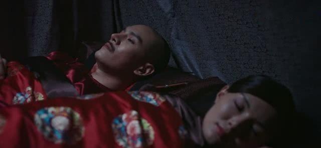 凌云彻|凌云彻被净身后:难怪如懿侍寝时泪流满面,你看原著描写多恶心?